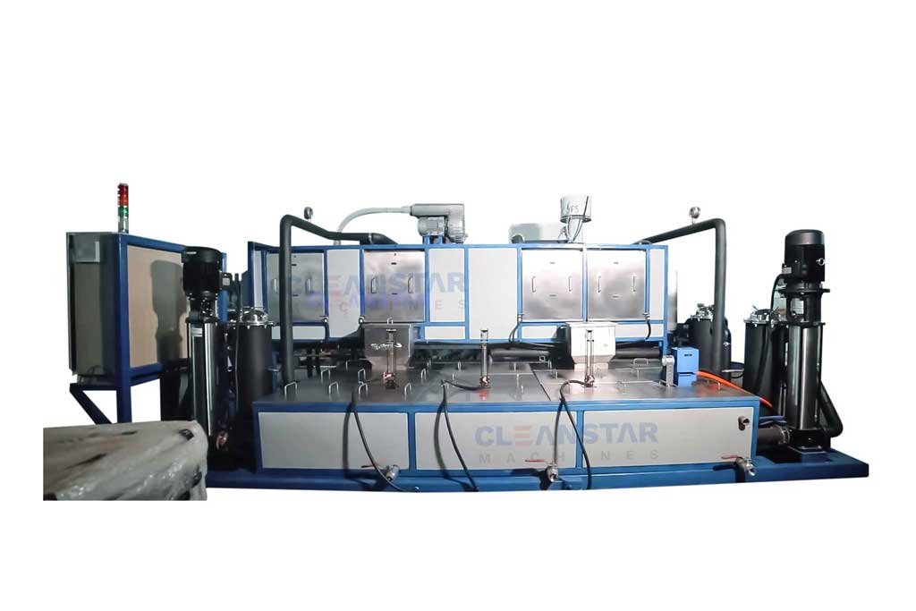 Automatic crate washing machine for efficient cleaning